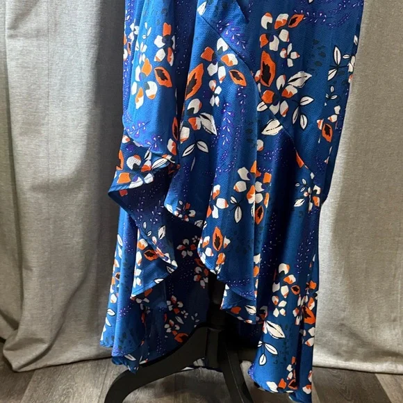 Floral high-low Dress - Blue and Orange - Picture 7 of 7